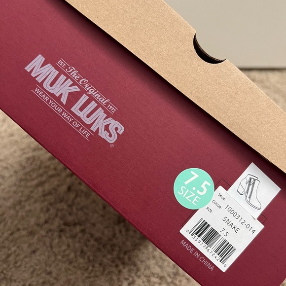 MUK LUKS Women's Yellowstone Yardley Boots - Picture 14 of 14